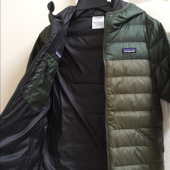 Patagonia Youth Big boy Reversible Down Jacket - Picture 6 of 9